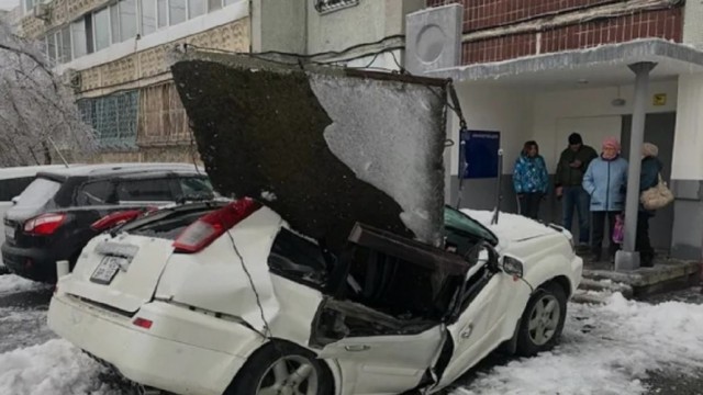 «В рубашке родился. Сука, вот так они капитальный ремонт делают!»
