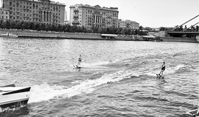 Москва и москвичи. Двадцатый век. 11.07.25