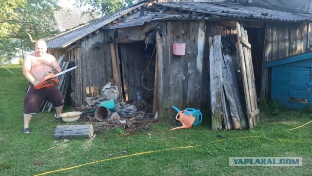 Реконструкция старого двора в новый хозблок