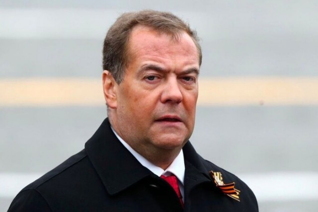 «Да здравствует ядерное оружие!» — Медведев об аресте Мадуро