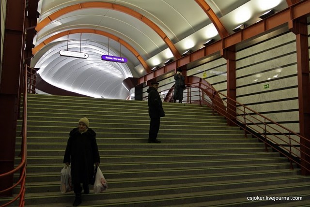 Открытие станции метро "Обводный канал" (21 фото)