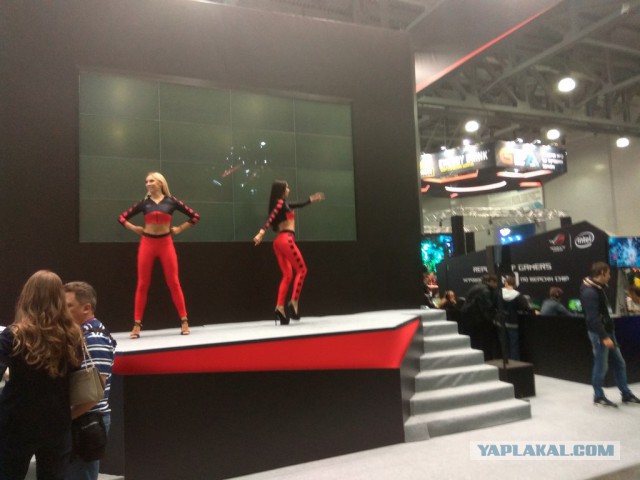 Игромир и Comic Con 2016. Красивые девушки, косплей, новинки