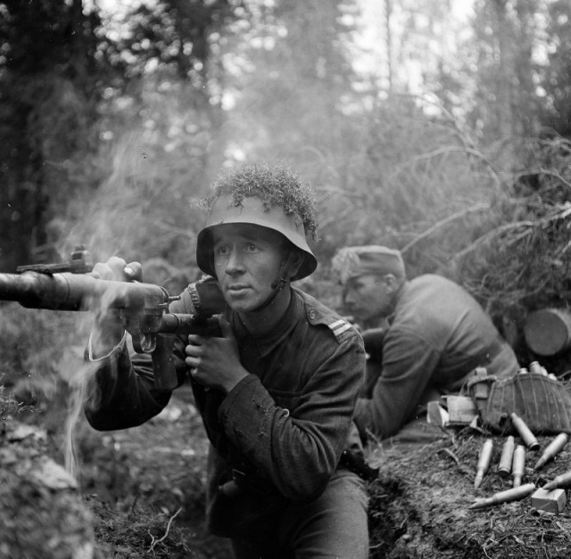 Военные фото. 20-21 век. Продолжение