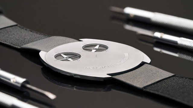 Самые тонкие часы в мире ThinKing