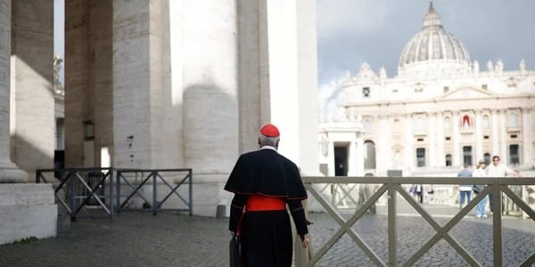 В Ватикане сегодня начнется конклав, на котором изберут нового, 267-го Папу Римского