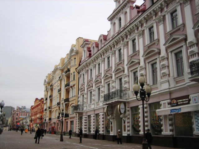 Арбат. Просто Арбат. Тот ещё, старый