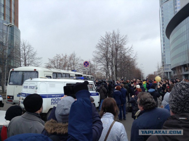 Задержания происходят на антикоррупционных акциях «Он нам не Димон»