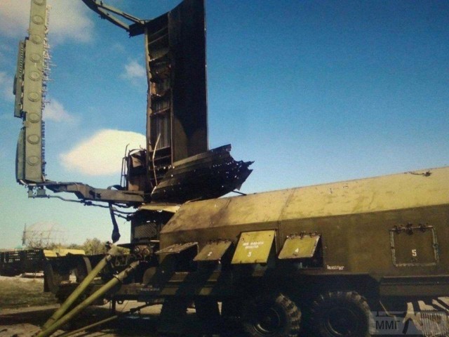 Поражение азербайджанскими БЛА пусковой установки 5П85С и РЛС СТ-68УМ ЗРК С-300ПС Армении