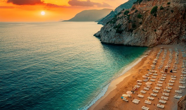 Туристический сезон в Турции может быть сорван из-за "морской слизи" – мюсилажа