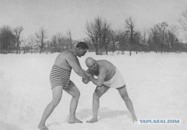 6 августа 1925 года на своей даче под Одессой застрелен 44-летний Григорий Котовский