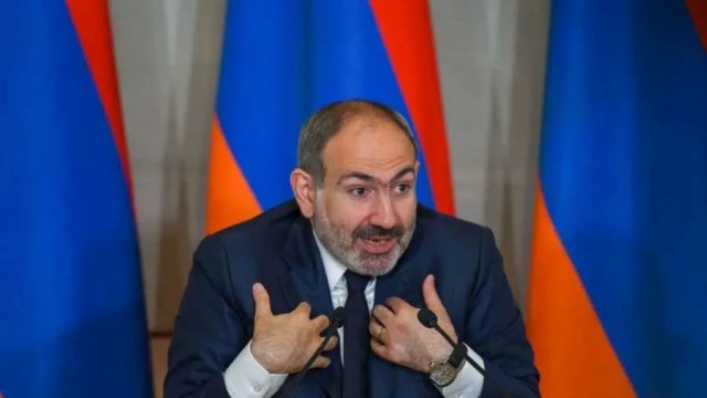 Россия с 22 мая ограничит ввоз цветов из Армении