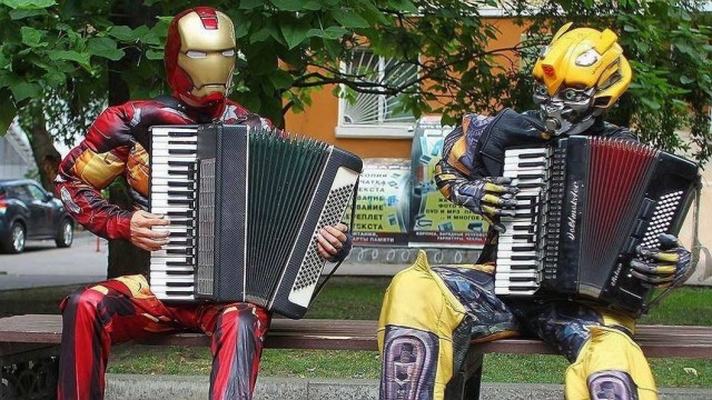 Несколько пикч ни о чём в понедельник