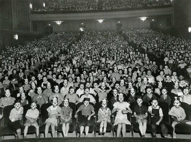Исторические фотографии из прошлого