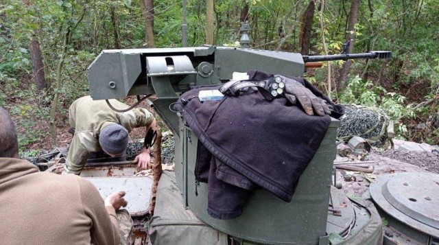 Минобороны России передали партию танков Т-90М «Прорыв» и ремонтно-эвакуационных машин