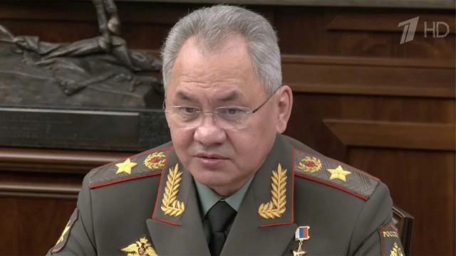 2021: Шойгу объявил о старте массового строительства самолетных укрытий.
