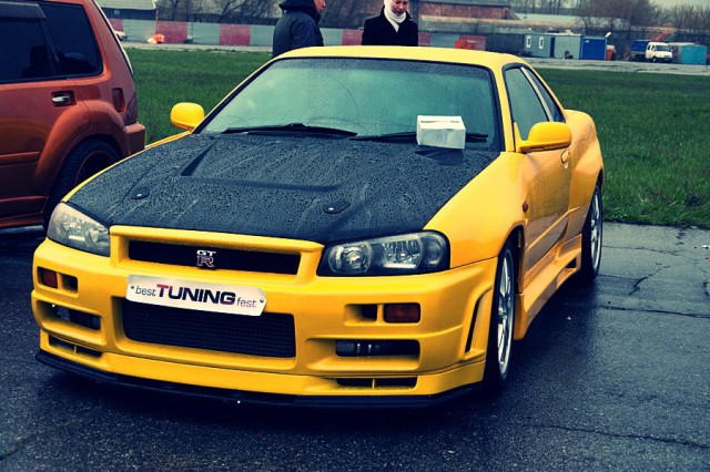 Эволюция Nissan Skyline в картинках