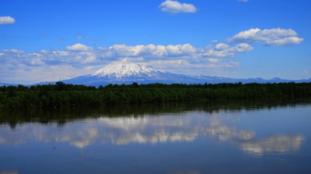 Камчатка. Природный парк Ключевской группы вулканов.