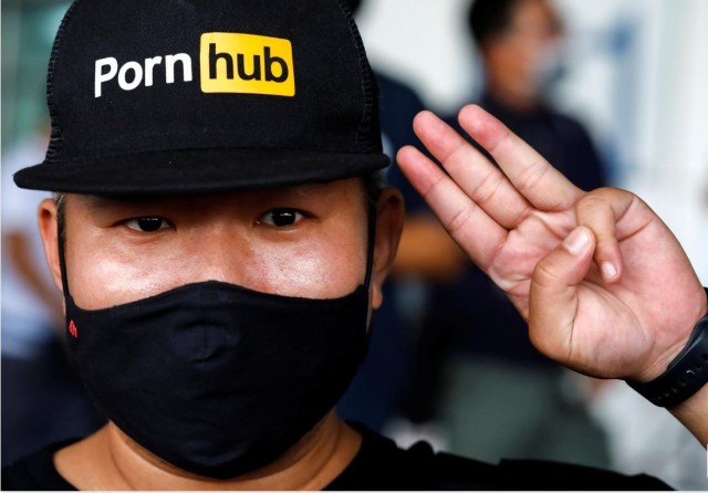 В Таиланде вспыхнули массовые протесты из-за запрета PornHub