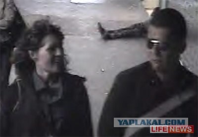 Девушку задержали за избиение бомжа