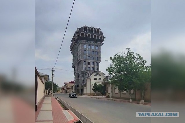 12-этажное здание в спальном районе в Самарканде