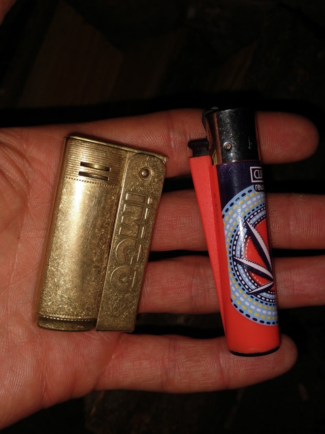Зажигалка