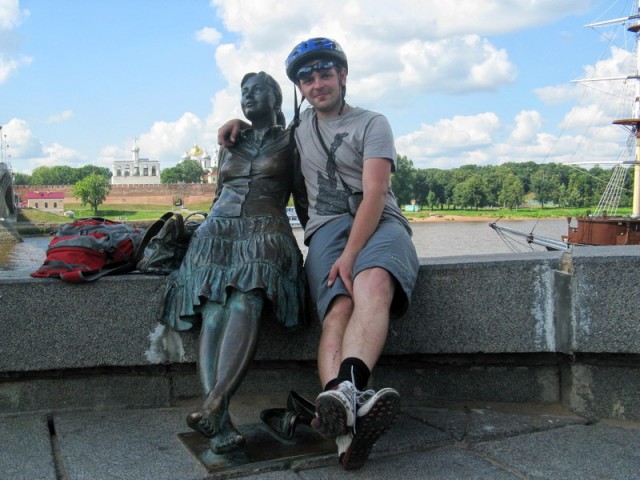 Необычные статуи мира