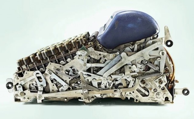 Вещи в разрезе покажут,как они устроены изнутри