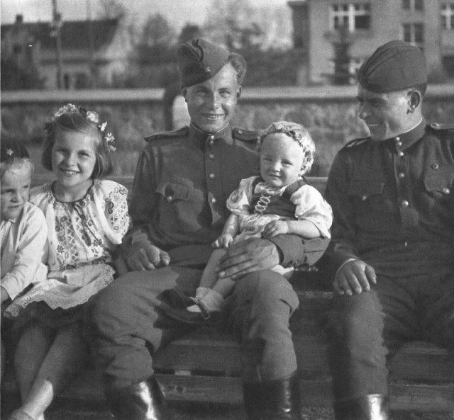 Фотографии к "Нахальному минированию" и "Лехе"