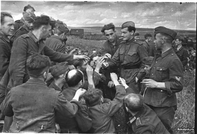 Методы психологического давления на противника в Красной Армии