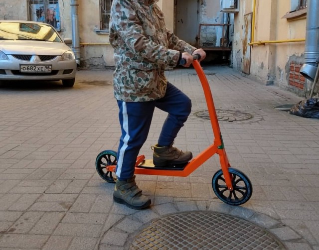 Люди, которым дали груду хлама, а они превратили ее в достойную вещь
