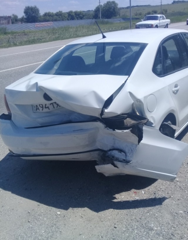 Зачем он купил себе Volvo?