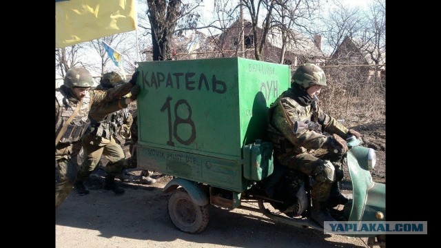 "Нам тюрьма, а вы на кладбище на российское" - разборки беженцев из Донбасса с одним из водителей, которые их "эвакуировали"