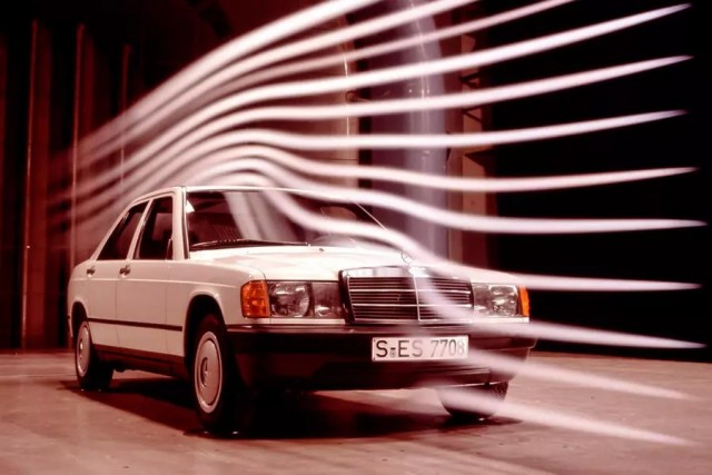 40 лет Mercedes-Benz 190