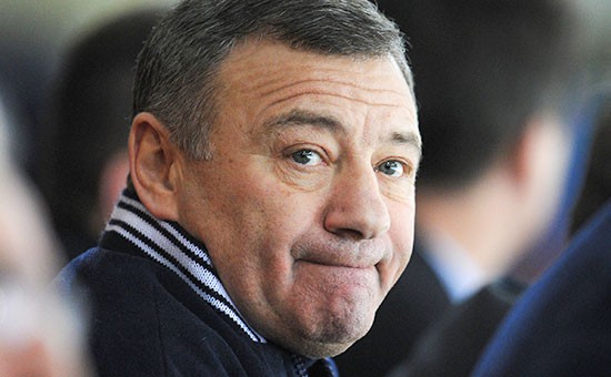 Строить мост из России в Крым