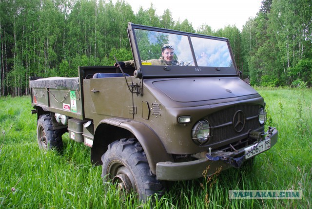 Mercedes Unimog