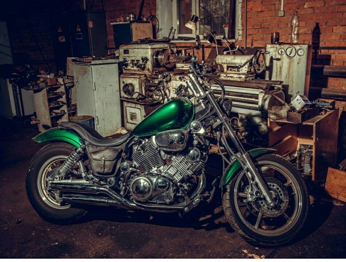 Счастливый байкер