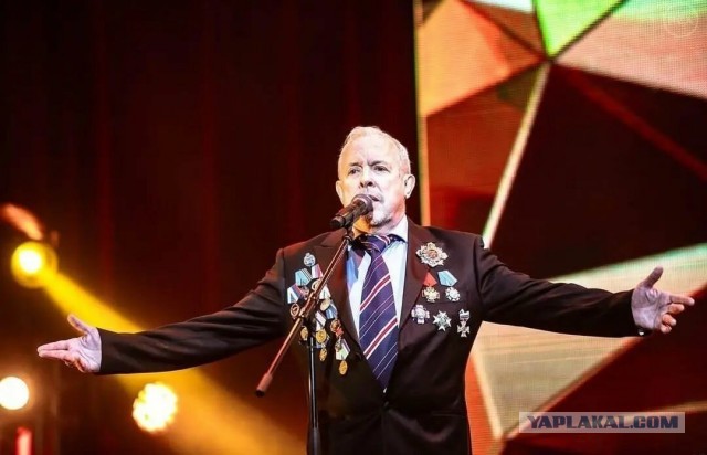 Ахеджакова пожертвовала для ВСУ 10000 долларов