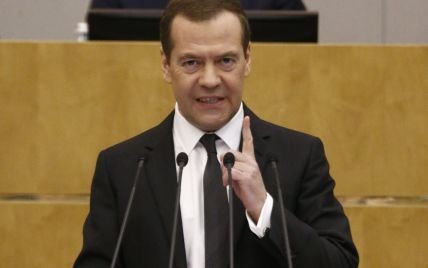 Чё они там опять мутят?
