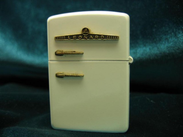 "Прометей 20-ого века ".  Американские зажигалки ZIPPO. Фото с завода.