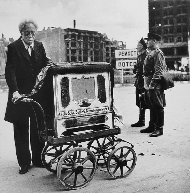16 апреля 1945 года началась Берлинская наступательная операция советских войск