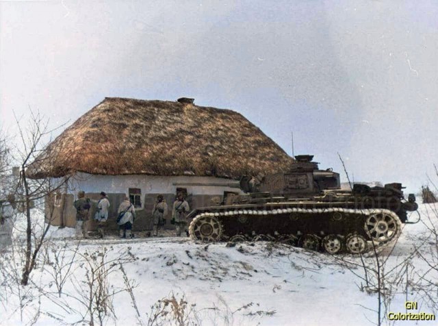 Цветные фотографии бронетехники времён Второй мировой войны