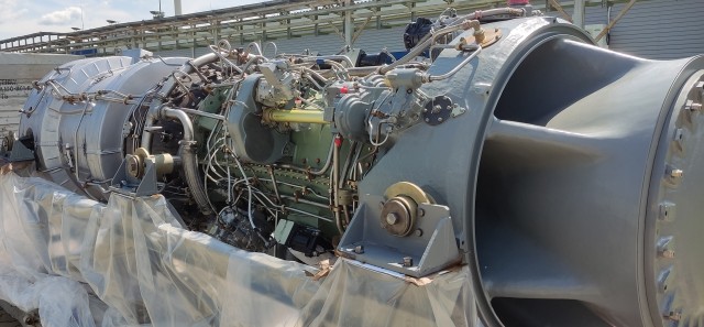 Зачем Ту-95 двойные пропеллеры на двигателях?