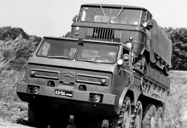ГАЗ-44: плавающий грузовик из Советского Союза