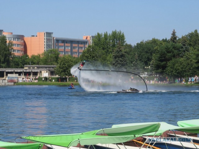 Гидрофлай-фест 2025  на Круглом пруду в Измайловском парке.
