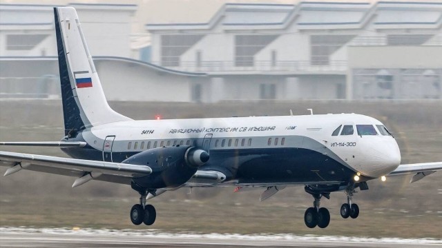 *БАЯН*Новому российскому самолёту не разрешили летать в дождь, жару и холод.