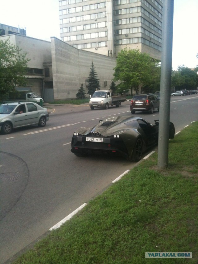 Уникальные авто в нашем дворе