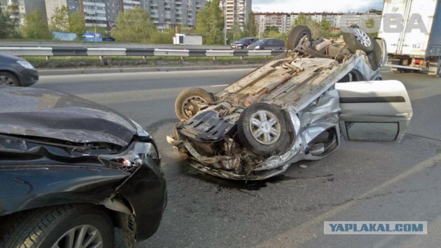 Жуткая авария на Объездной