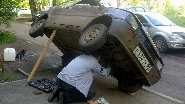 Вырезали ночью катализатор