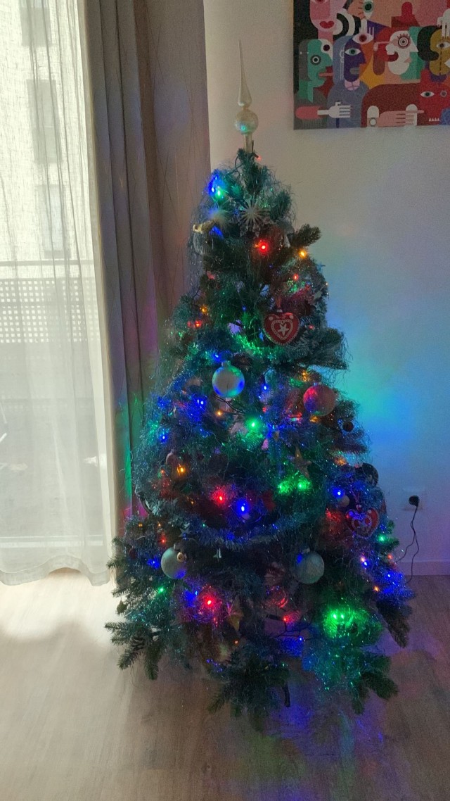 Выкладывайте свои елки!