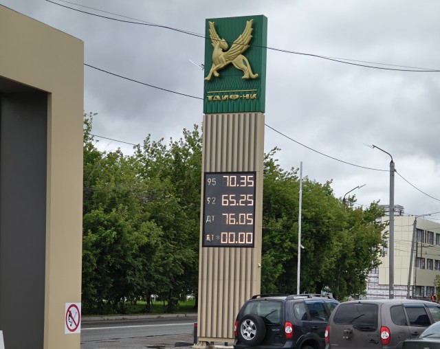 Бенз в Питере